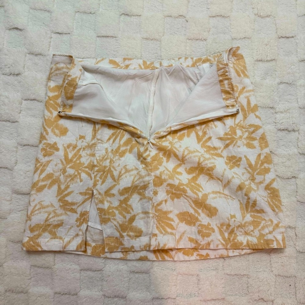 Abercrombie & Fitch Floral Palm Patterned Linen Mini Skirt - Women’s Medium - Picture 4 of 6